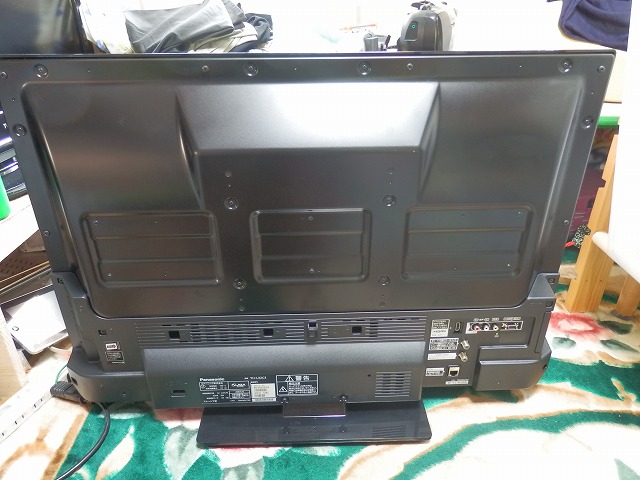 ジャンク修理 でじれぽ 液晶テレビ Panasonic VIERA TH-L32C3 の分解