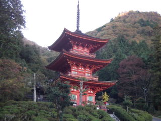 長福寺三重塔