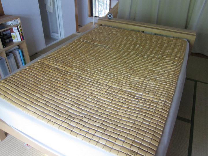暑い夏を乗り切るため竹シーツを敷きました - まめのおうち紹介☆リノベーションで二世帯化