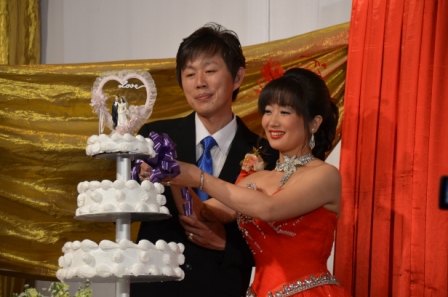 結婚式ケーキカット
