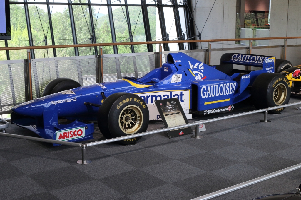 F1_50_03_1996_Ligier Mugen Honda JS43_O_Panis_3