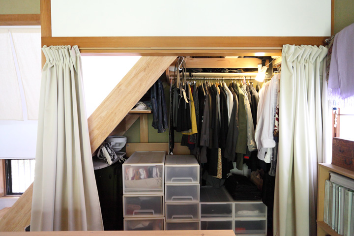 closet1.jpg